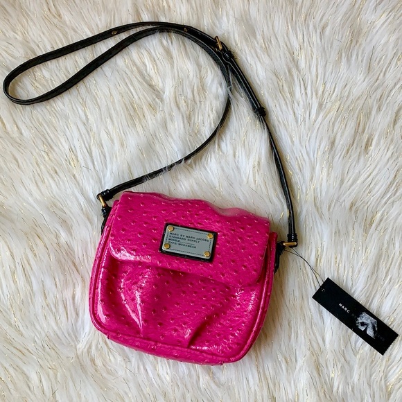 Marc By Marc Jacobs Handbags - Marc Jacobs Pop Pink Ostrich pattern Crossbody bag